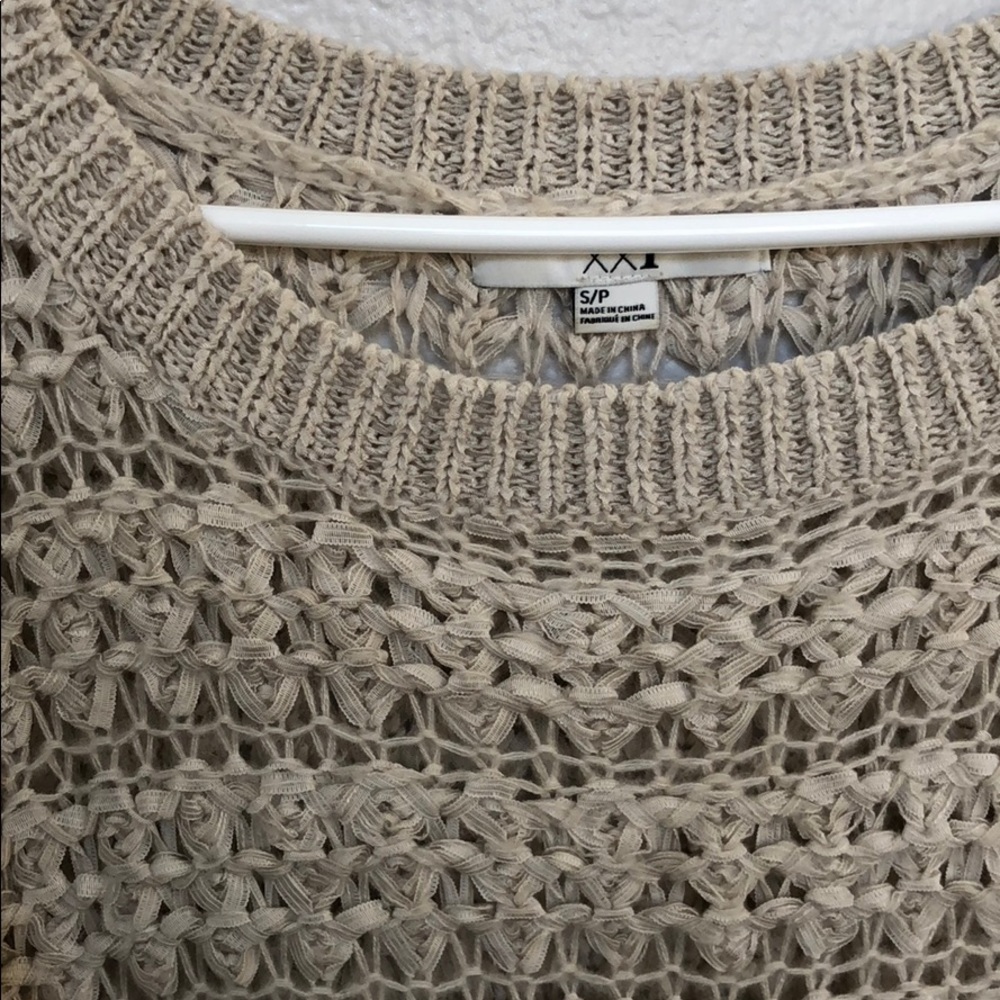 F21 cream sweater - Picture 2 of 3
